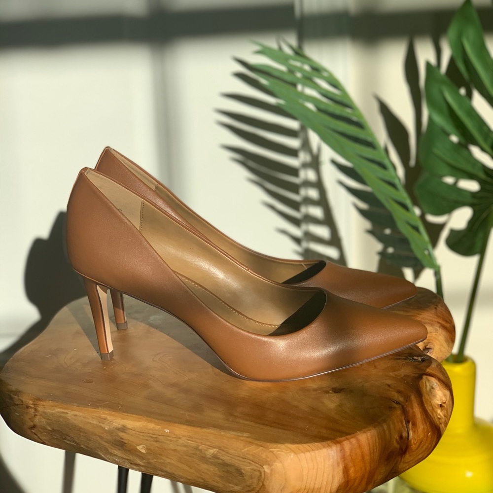 Caramel Brown Pumps